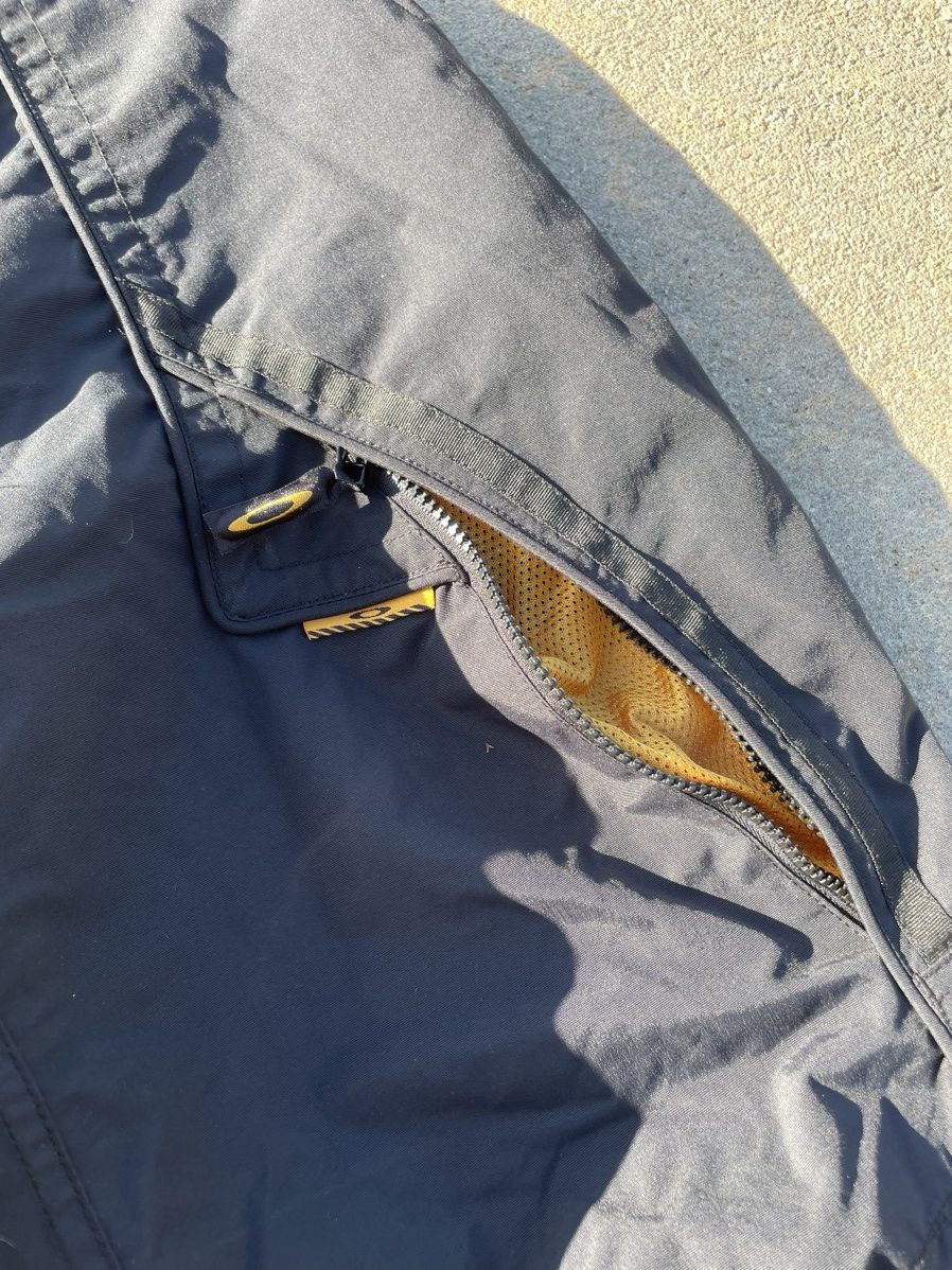 Oakley × Vintage INSANE VINTAGE 2000s OAKLEY SOFTWEAR SKI PANTS Size US 30 / EU 46 - 7 Thumbnail
