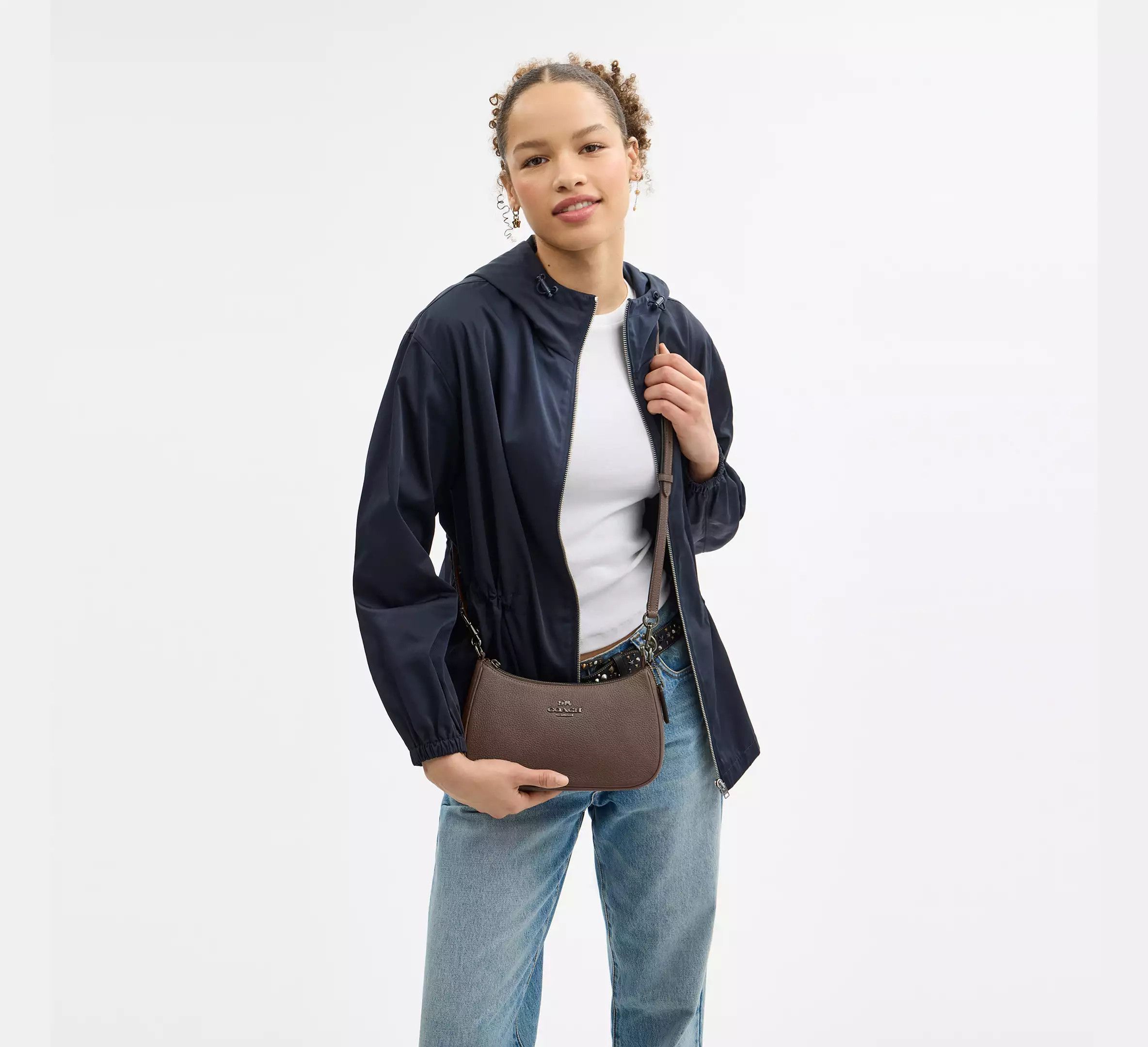 Coach NWT Coach Teri Shoulder Bag Gold/Chalk CV934 Size ONE SIZE - 8 Thumbnail