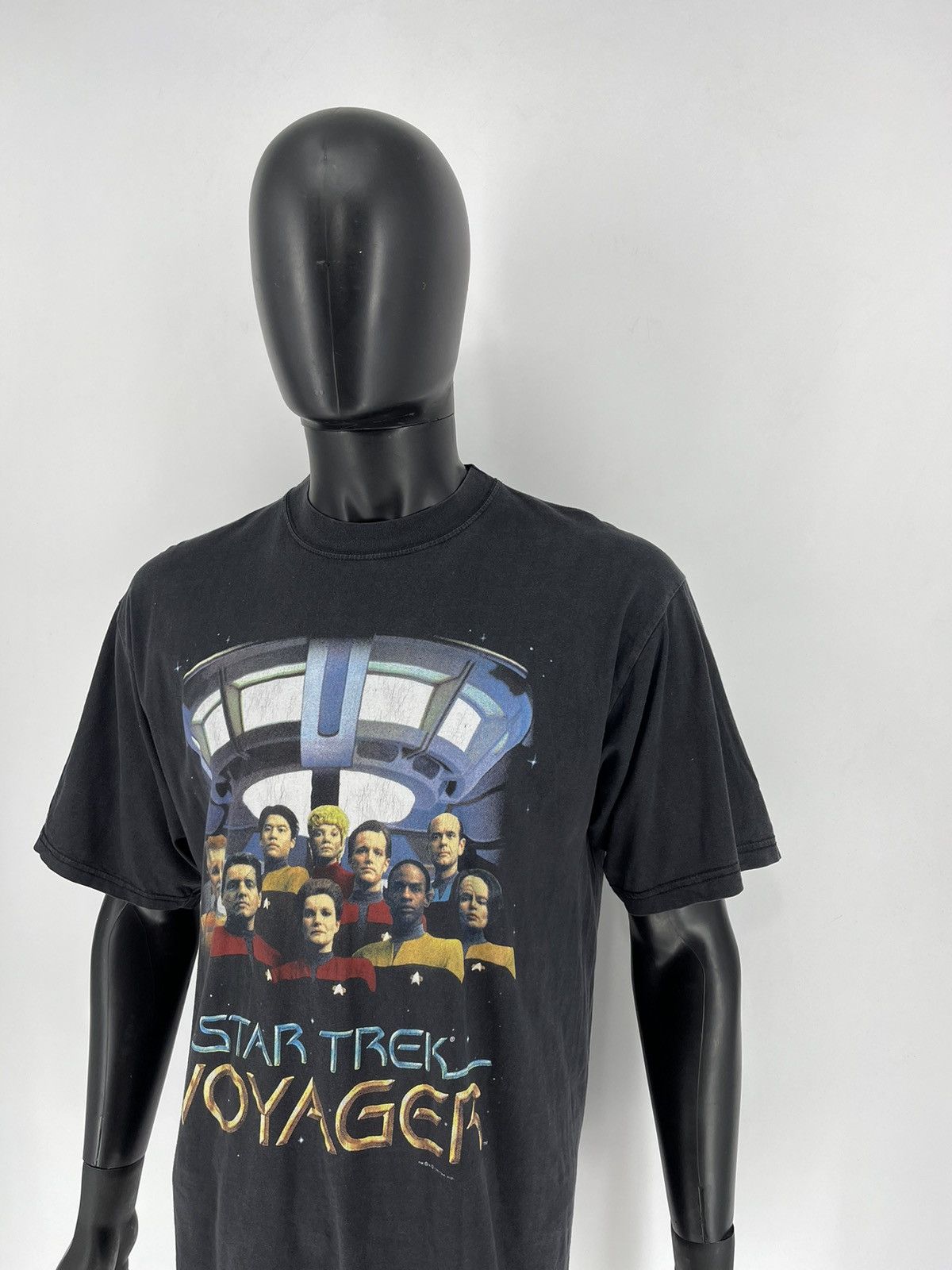 Band Tees Vintage 1995 Star Trek Voyager Stanley Desantis T-Shirt Size US L / EU 52-54 / 3 - 4 Thumbnail
