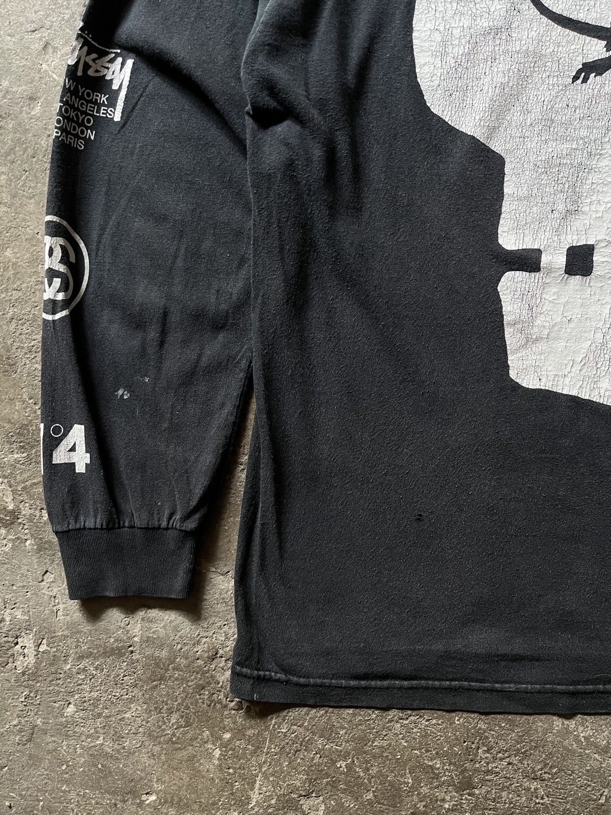 Stussy Stussy painted Worldwide tribe long sleeve tee Size US L / EU 52-54 / 3 - 8 Thumbnail
