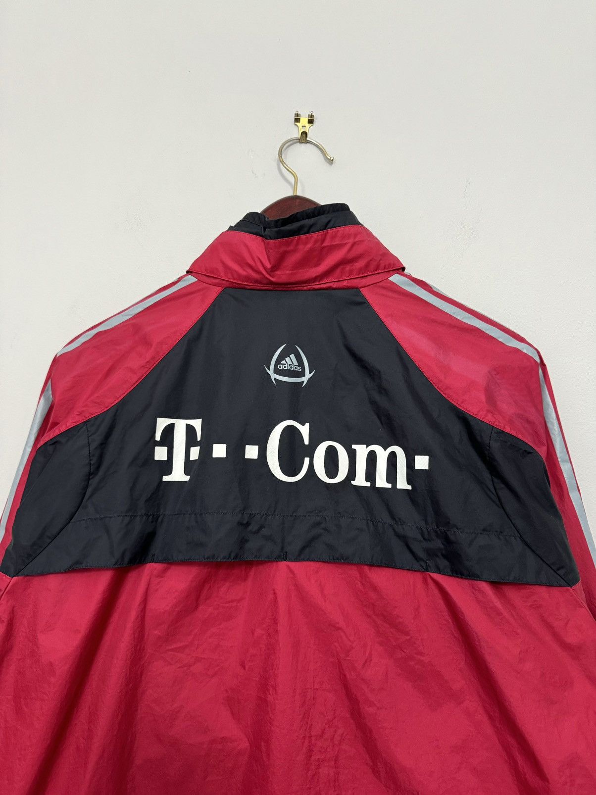 Adidas × Vintage Vintage 2004 Bayern Munich Adidas Football Rain Jacket Size US L / EU 52-54 / 3 - 4 Thumbnail