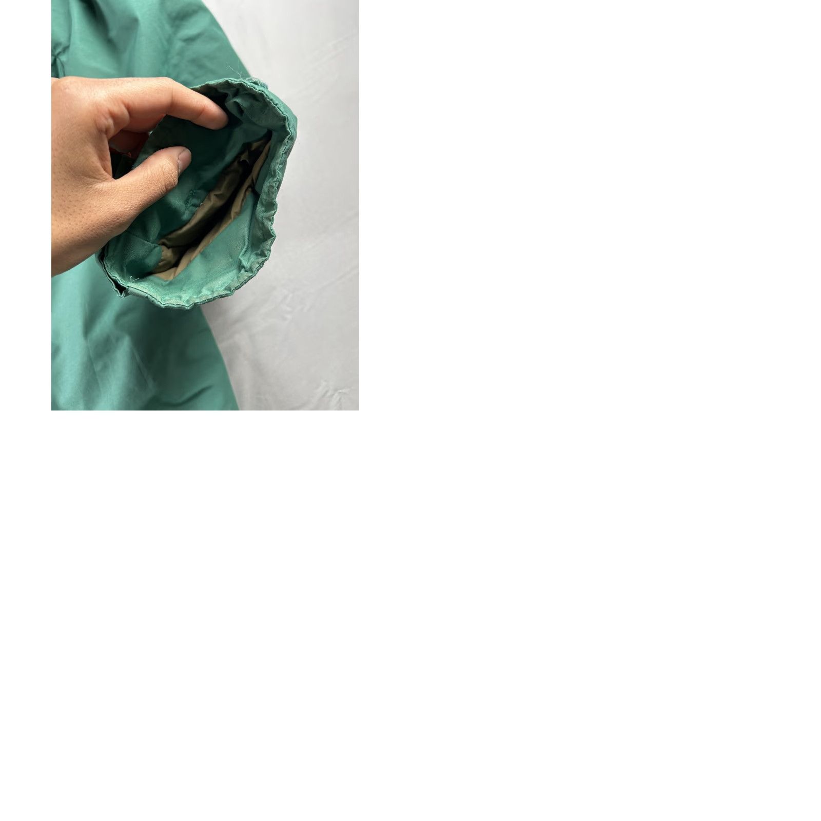 Vintage VINTAGE L.L. Bean Coat Parka Mens 2XL Green Hooded Winter Nylon Padded Thinsulate Black Scuff Size US XXL / EU 58 / 5 - 9 Thumbnail