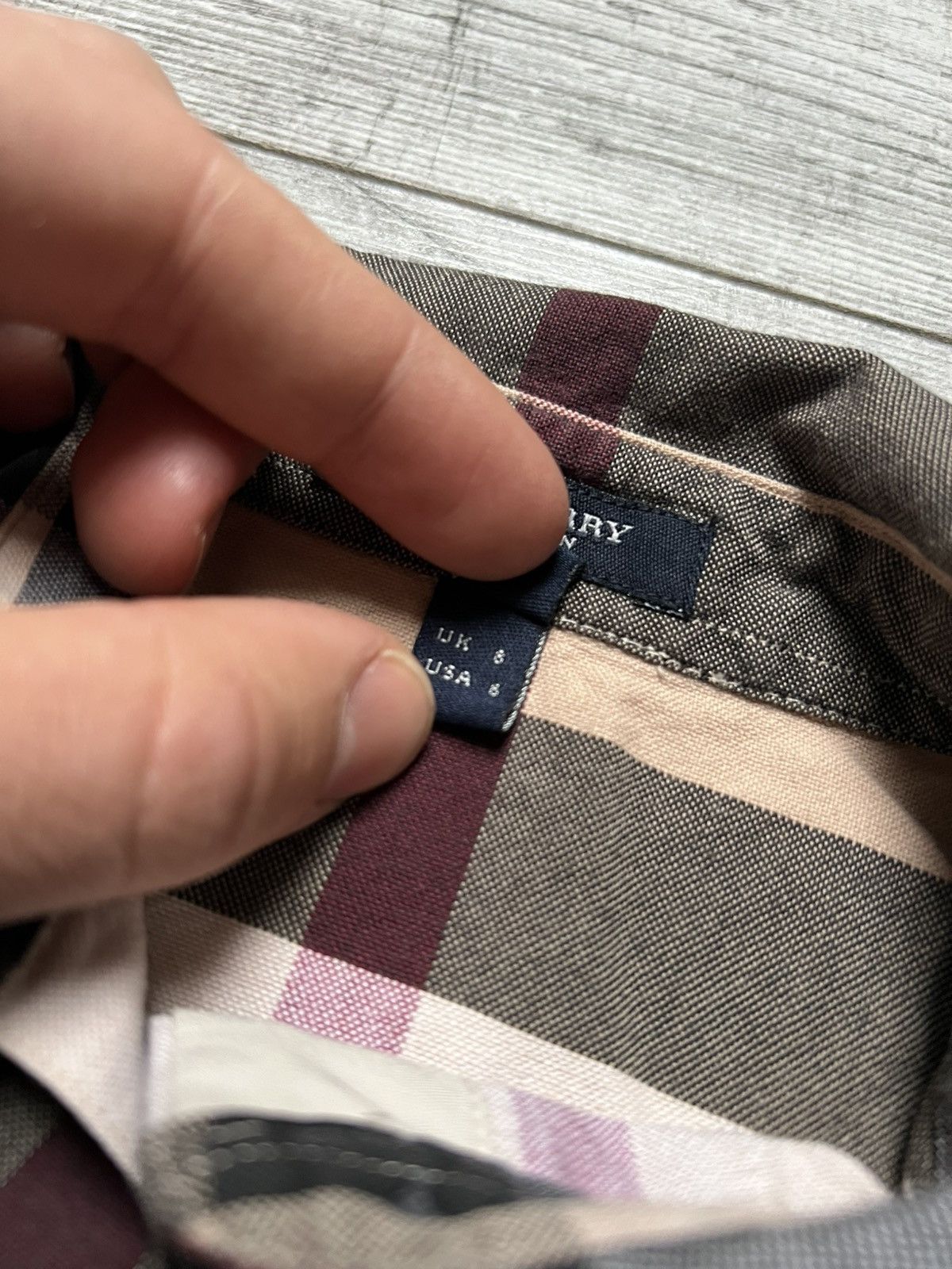 Burberry Burberry Shirt Button Down Size S / US 4 / IT 40 - 3 Thumbnail