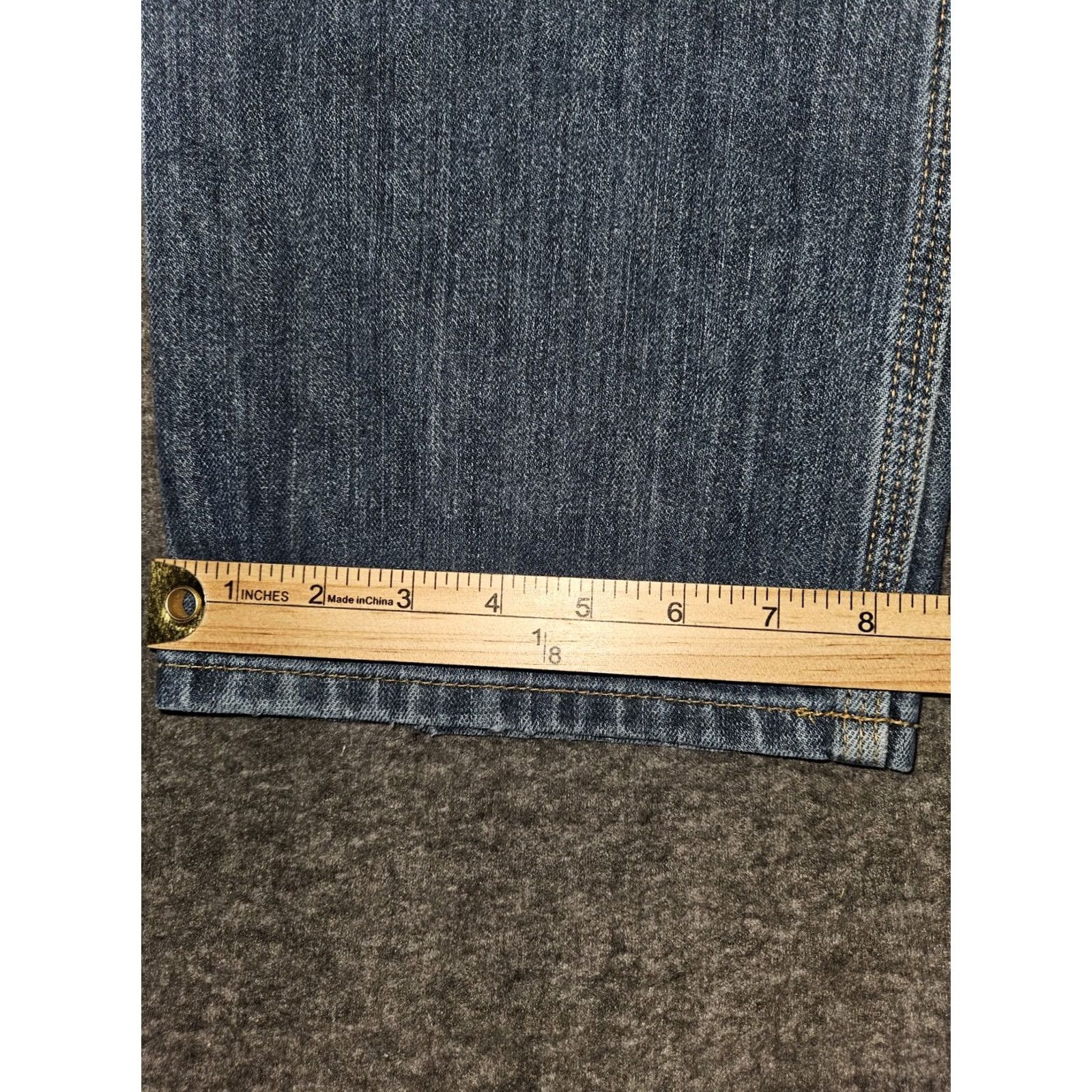 Carhartt Carhartt Jeans Men 36x31 Distressed Blue Carpenter Denim Straight Relaxed Mid Rise 90s USA Logo Size US 36 / EU 52 - 7 Thumbnail