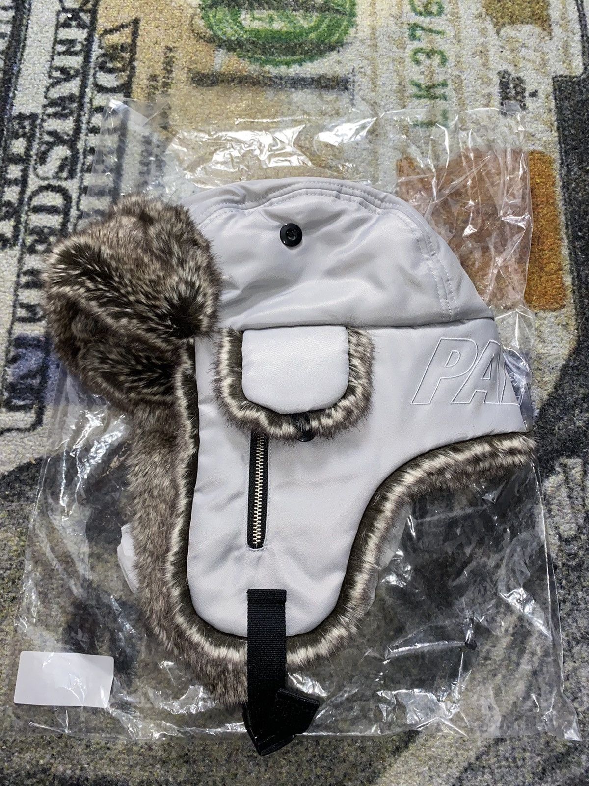 Palace Palace P2B Reverso Fur Trooper (LARGE/XLARGE) Size ONE SIZE - 2 Thumbnail