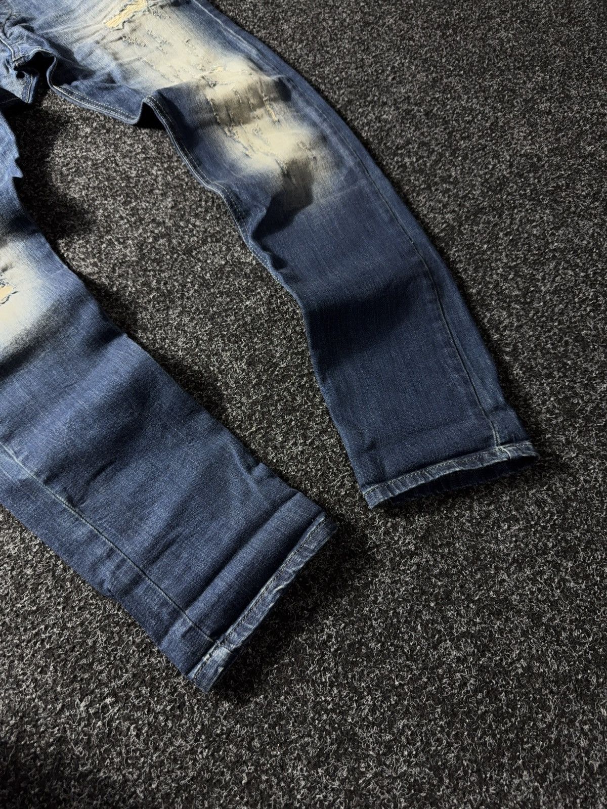 Distressed 2000s Diesel denim pants jeans y2k style