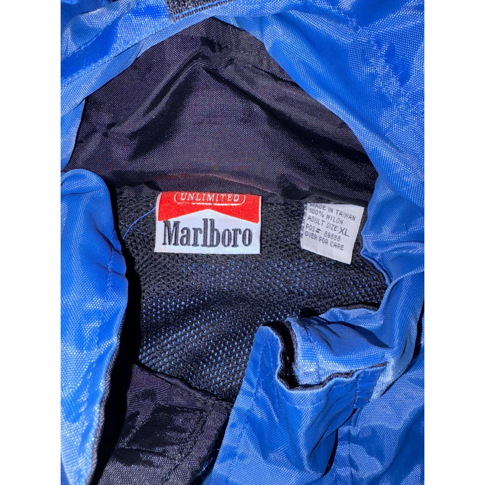 Marlboro Vintage Marlboro unlimited jacket blue nylon size XL mens Size US XL / EU 56 / 4 - 2 Thumbnail