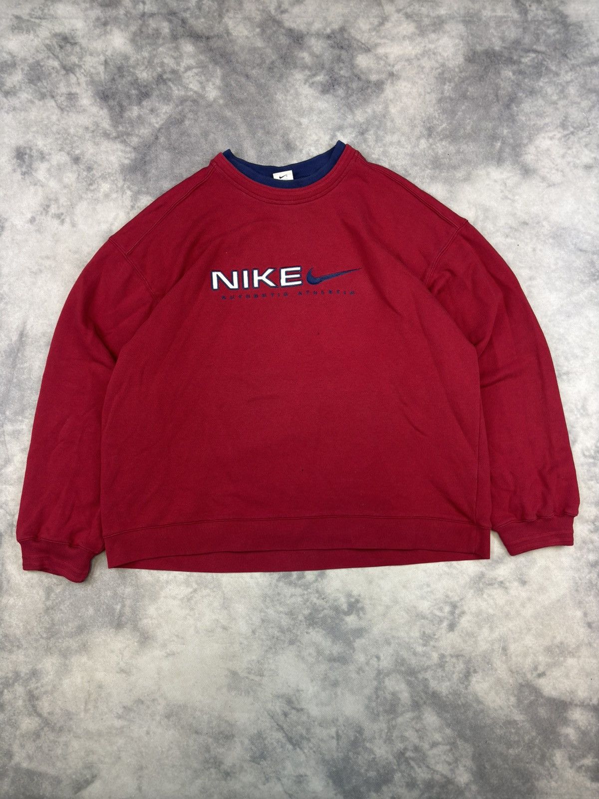 Nike 90s Red Nike Big Swoosh Logo Sweatshirt XL Rap Skatebaord Size US XL / EU 56 / 4 - 1 Thumbnail