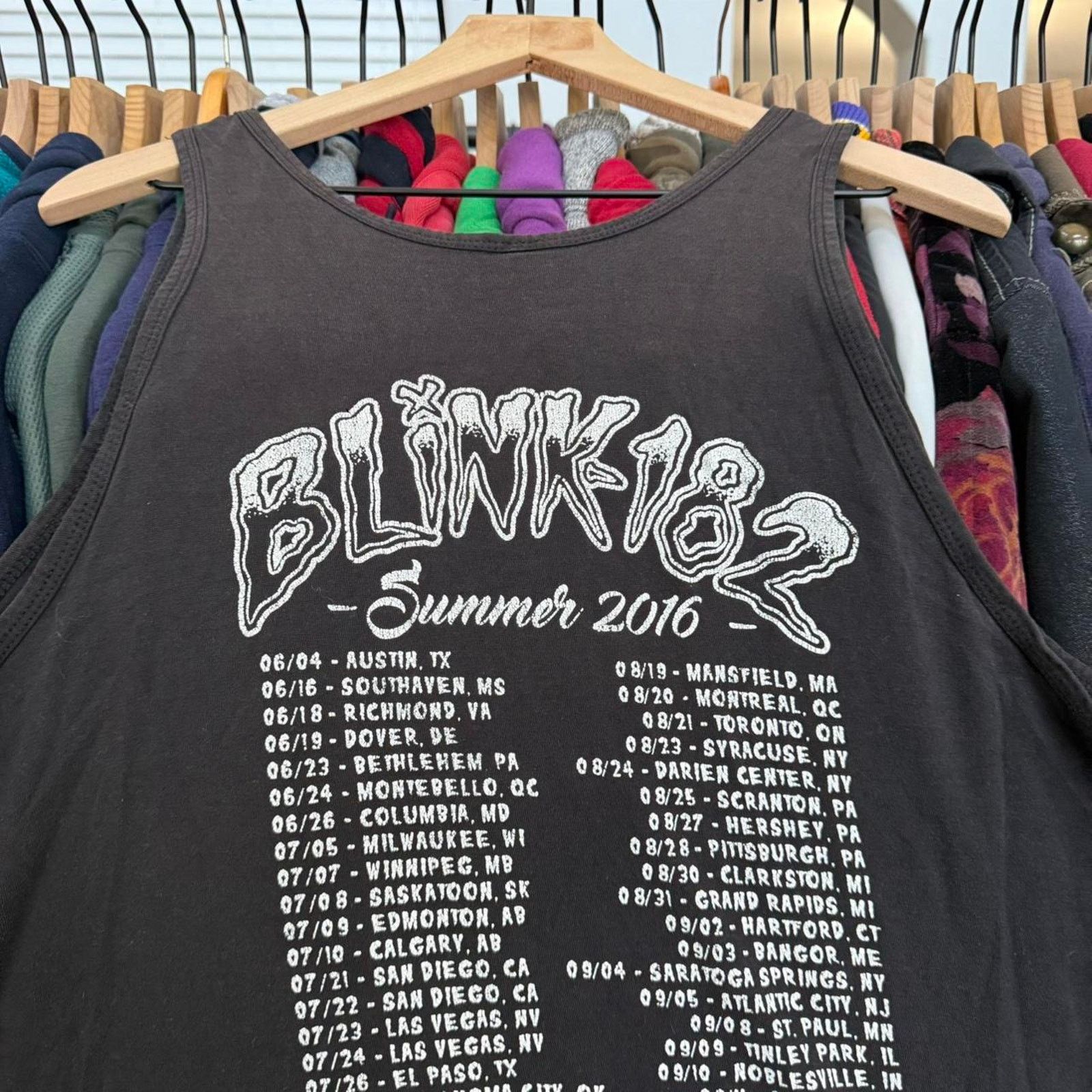 Other 2016 Blink 182 Tour Tank Top Super Faded Black Size US XL / EU 56 / 4 - 7 Thumbnail