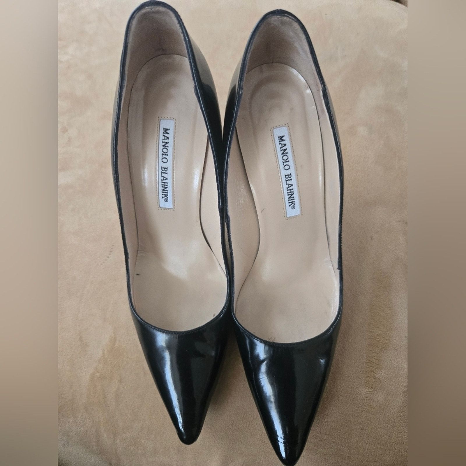 Manolo Blahnik Manolo Blahnik BB 105 Pumps Patent Leather Black Heels, 39 Size US 9 / IT 39 - 2 Thumbnail