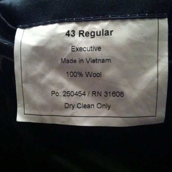 Jos. A. Bank JOS.A.BANK MENS NAVY 100%WOOL SPORT COAT JACKET SIZE:43R Size 42R - 11 Thumbnail