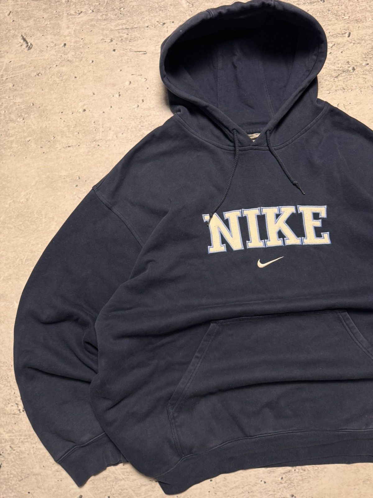 Nike × Vintage NIKE VINTAGE CENTER LOGO OVERSIZE BOXY HOODIE Size US XL / EU 56 / 4 - 2 Thumbnail