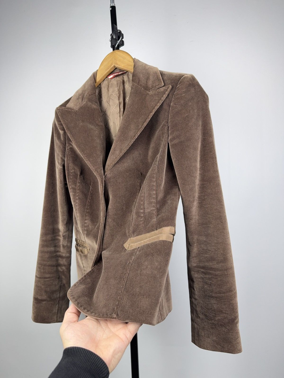Bally Luxury Bally Switzerland Brown Velvet Tailored Blazer 38 Size M / US 6-8 / IT 42-44 - 4 Thumbnail