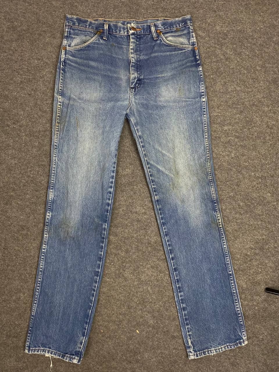 Wrangler vintage wrangler slightly distressed denim nice design Size US 34 / EU 50 - 10 Thumbnail