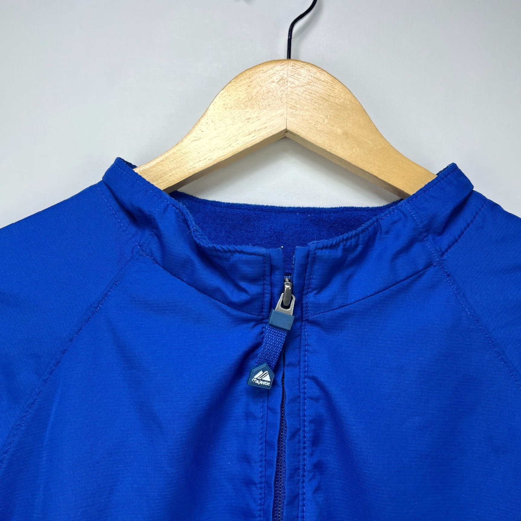 Vintage VINTAGE Majestic Milwaukee Brewers Windbreaker Jacket M Men Blue Nylon Size US M / EU 48-50 / 2 - 6 Thumbnail