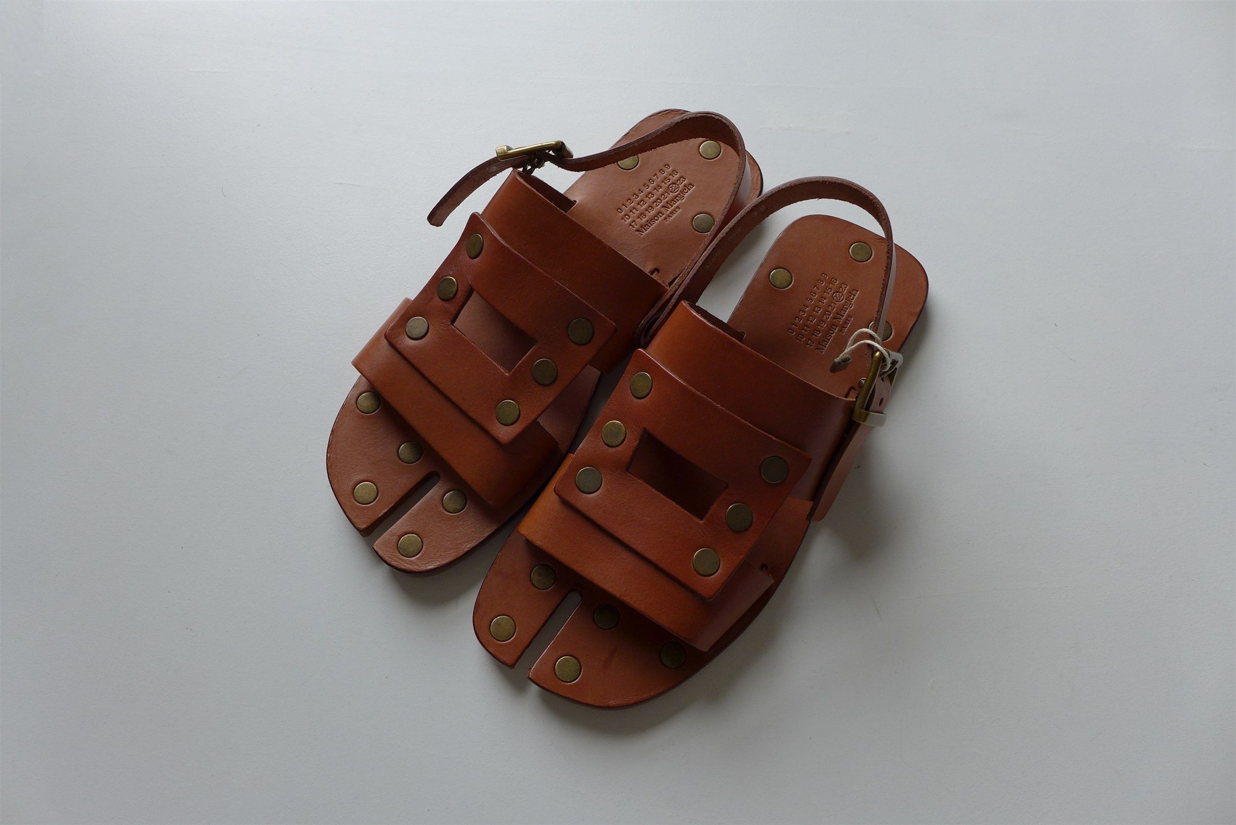 Maison Margiela *Size 39* Margiela Tabi Sandals - Brown Calf Leather Size US 6 / IT 36 - 4 Thumbnail