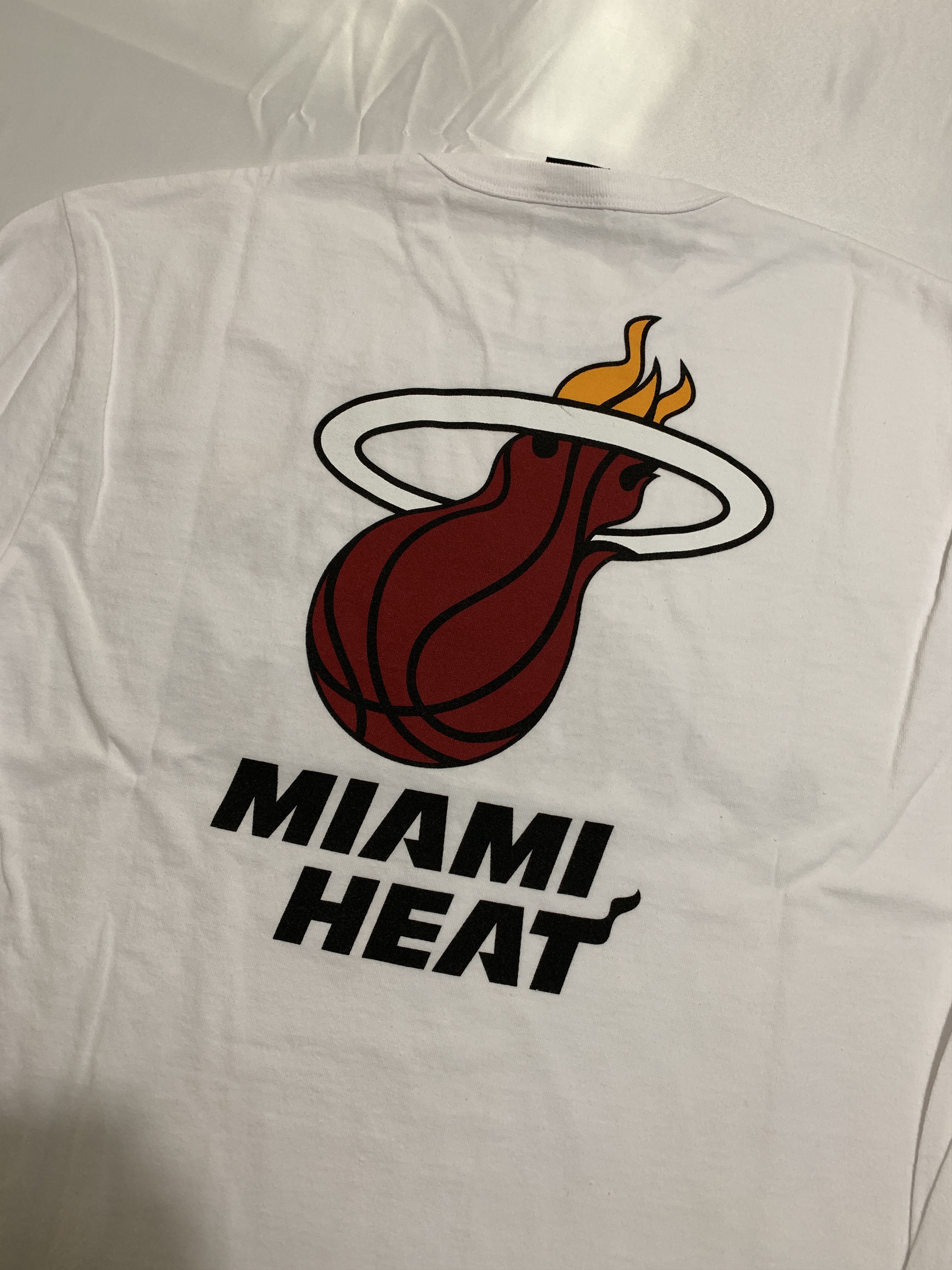 Drake OVO X NBA MIAMI HEAT LONG SLEEVE Size US M / EU 48-50 / 2 - 7 Thumbnail