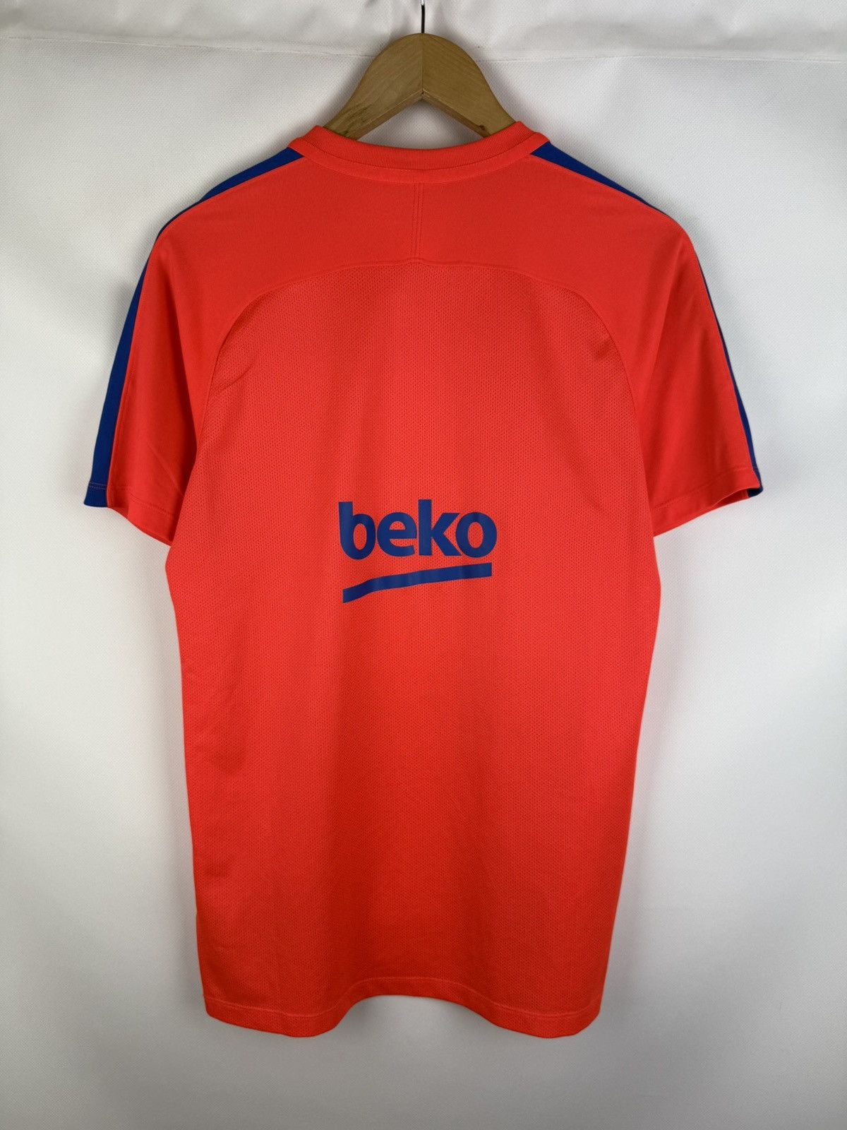Nike Nike FC Barcelona 20016 / 17 Training Soccer Jersey Shirt Size US M / EU 48-50 / 2 - 16 Thumbnail