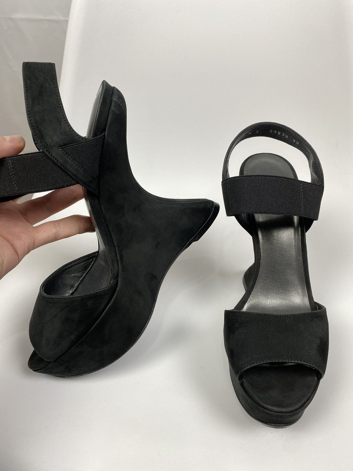 Stuart Weitzman Stuart Weitzman Bandana Suede Platform High Heels Sandals 38 Size US 8 / IT 38 - 8 Thumbnail