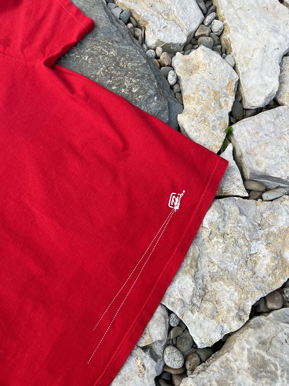 Billabong × Vintage Vintage billabong y2k tee graffiti spray logo t-shirt baggy Size US M / EU 48-50 / 2 - 15 Thumbnail