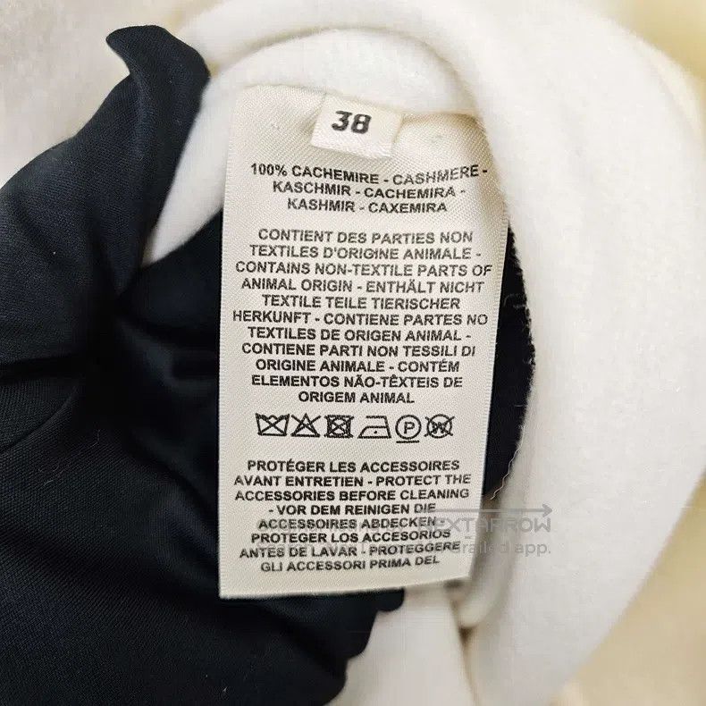 Hermes Hermes Cream White Leather Buckle Double-Sided Cashmere Co Size XS / US 0-2 / IT 36-38 - 5 Thumbnail