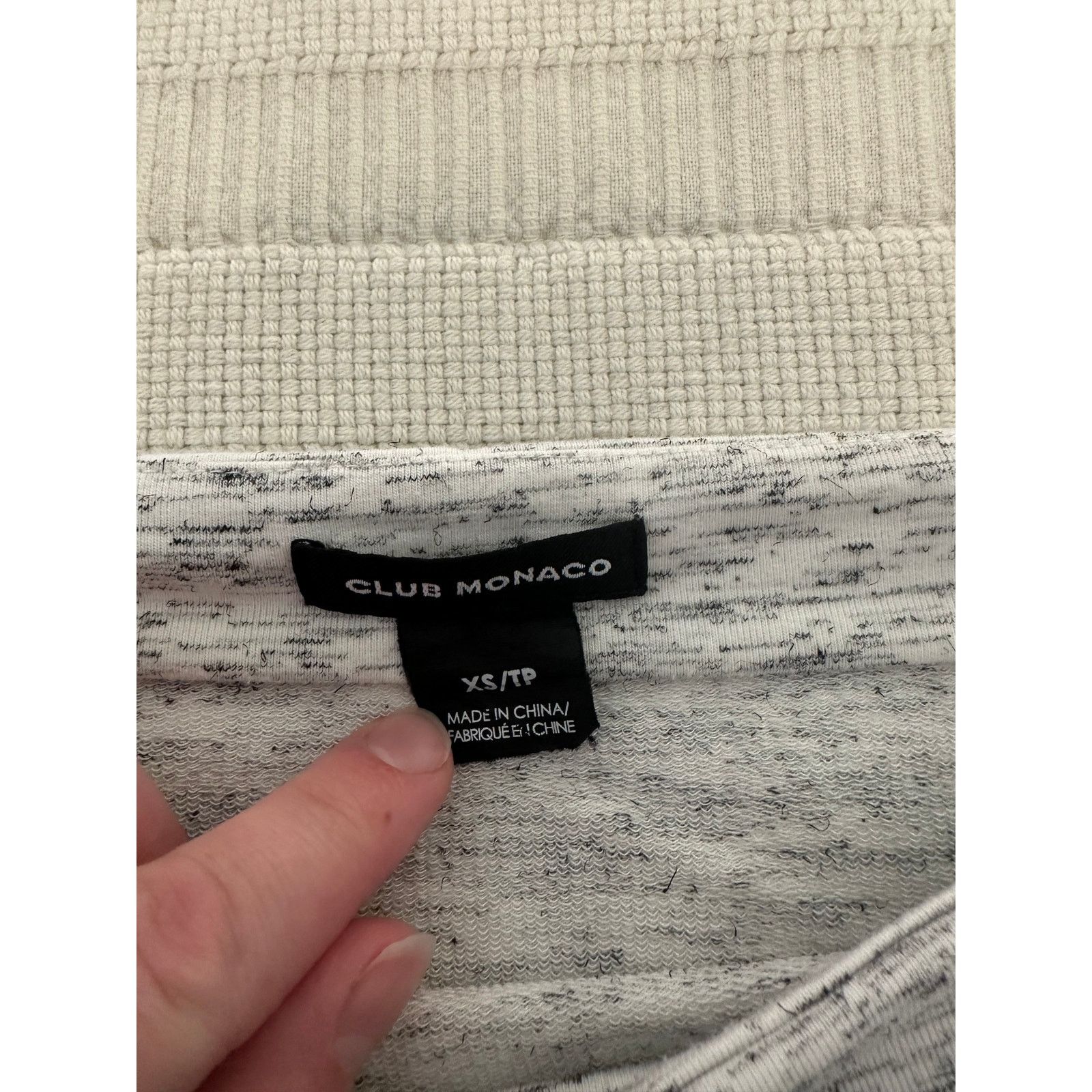 Club Monaco NWOT Club Monaco Off-Shoulder Top Size XS / US 0-2 / IT 36-38 - 4 Thumbnail