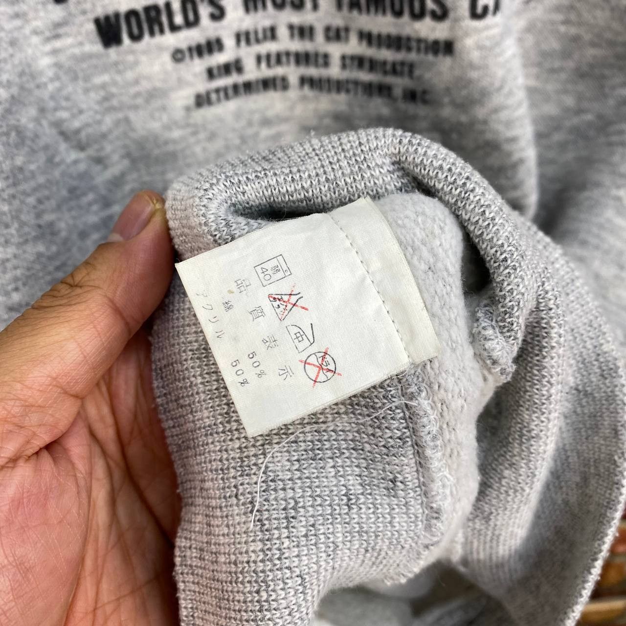 Vintage VINTAGE LEVIS 1985 X FELIX THE CAT SWEATSHIRTJAPAN CREWNECK Size US L / EU 52-54 / 3 - 8 Thumbnail