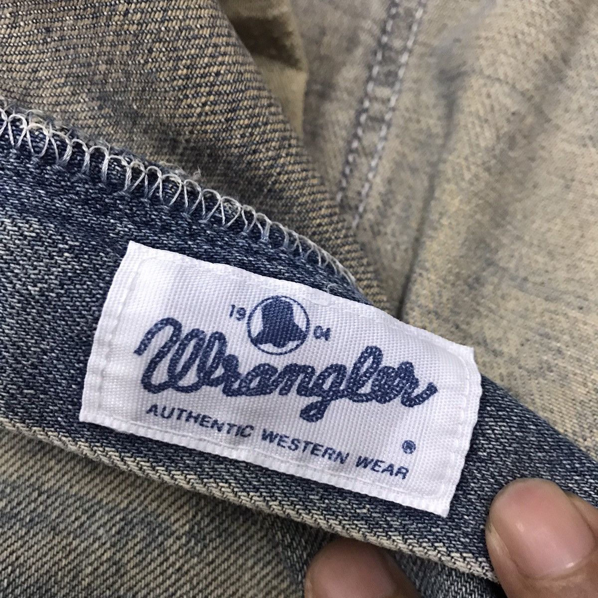 Wrangler Vintage Wrangler Bluebell Regular Straight Cut Denim Jeans Size US 28 / EU 44 - 13 Thumbnail