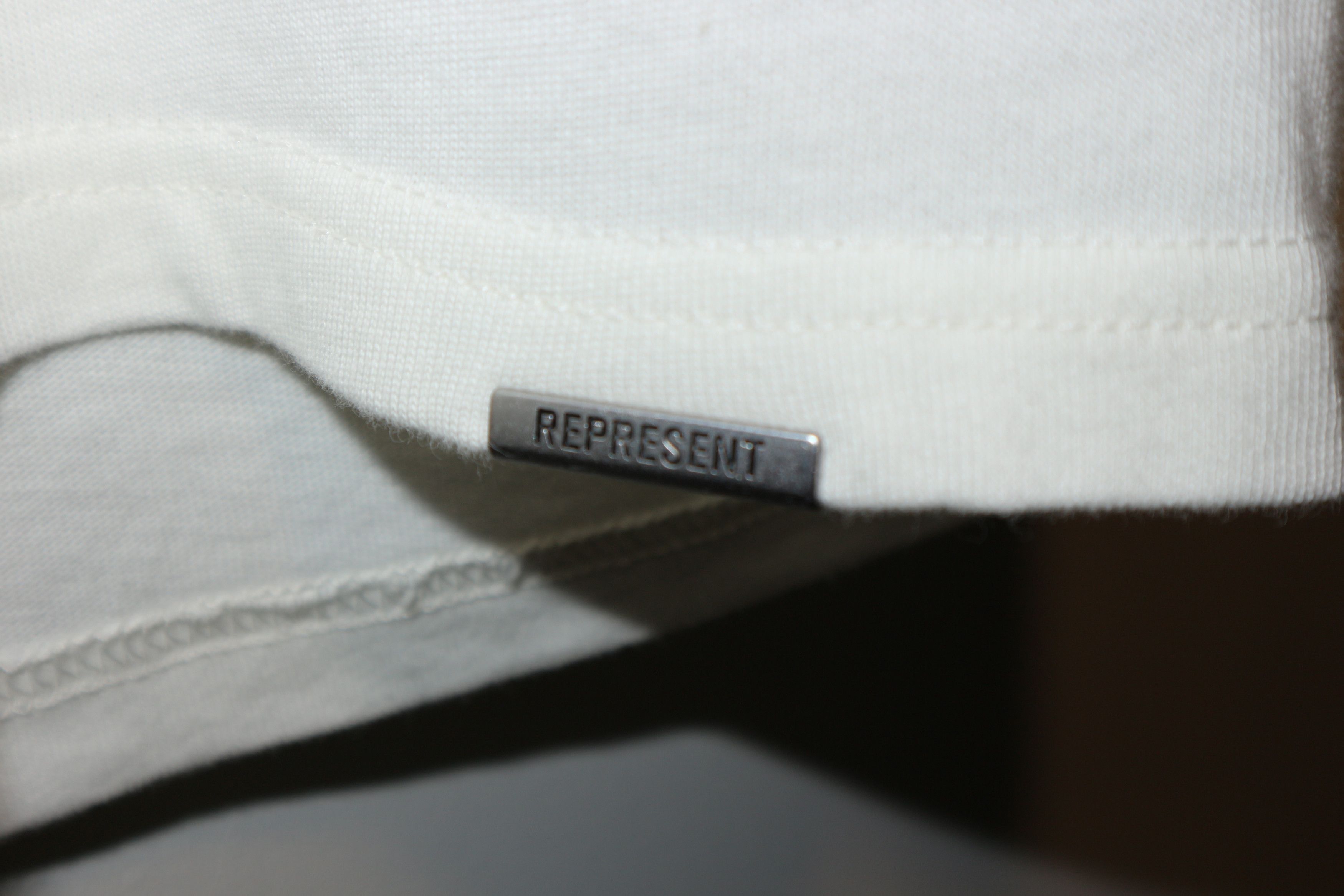 Represent Clo. Floral initial t-shirt Size US XL / EU 56 / 4 - 6 Thumbnail