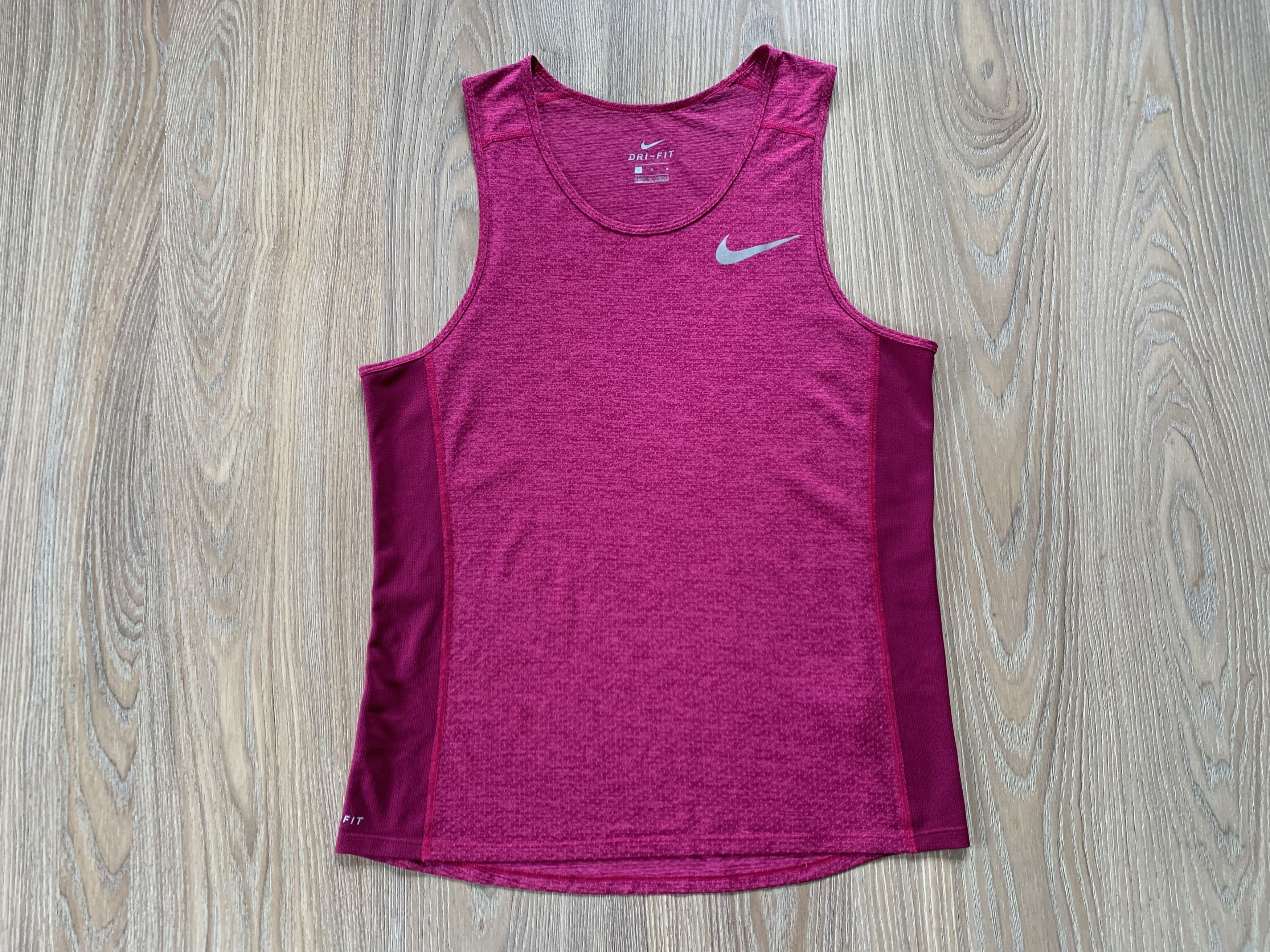 Nike Womens Nike Dri-Fit Swoosh Sleeveless T Shirt Size M / US 6-8 / IT 42-44 - 2 Thumbnail