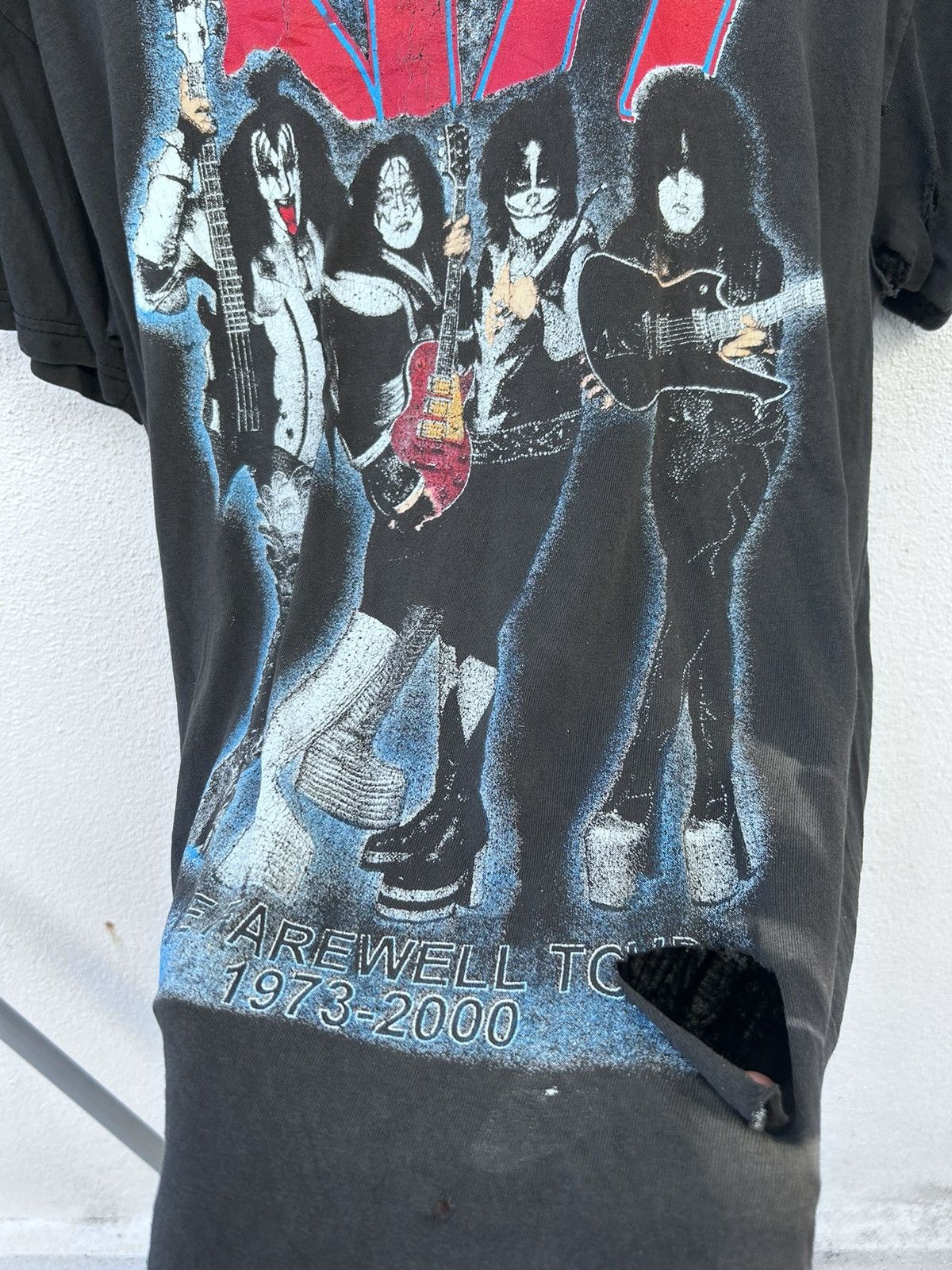 KISS Vintage Kiss Farewell Tour 2000 Distressed Tee Size US L / EU 52-54 / 3 - 3 Thumbnail