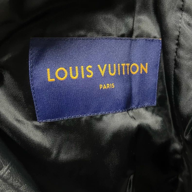 Louis Vuitton Louis Vuitton Louis Vuitton Black Zip Collar Long Sleeve J Size US L / EU 52-54 / 3 - 4 Thumbnail