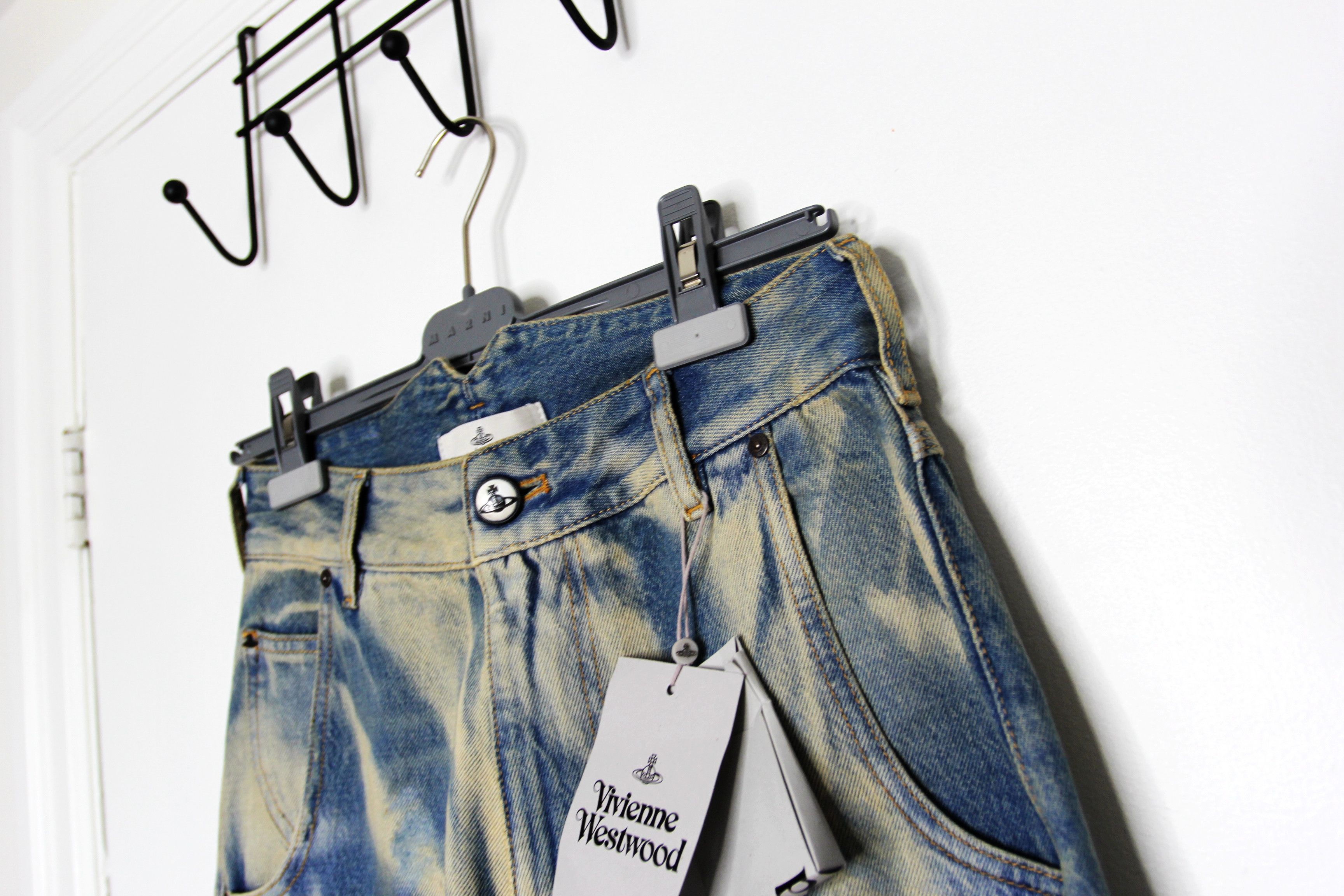 Vivienne Westwood BNWT AW25 VIVIENNE WESTWOOD BUCKLE BACK JEANS S Size US 30 / EU 46 - 4 Thumbnail