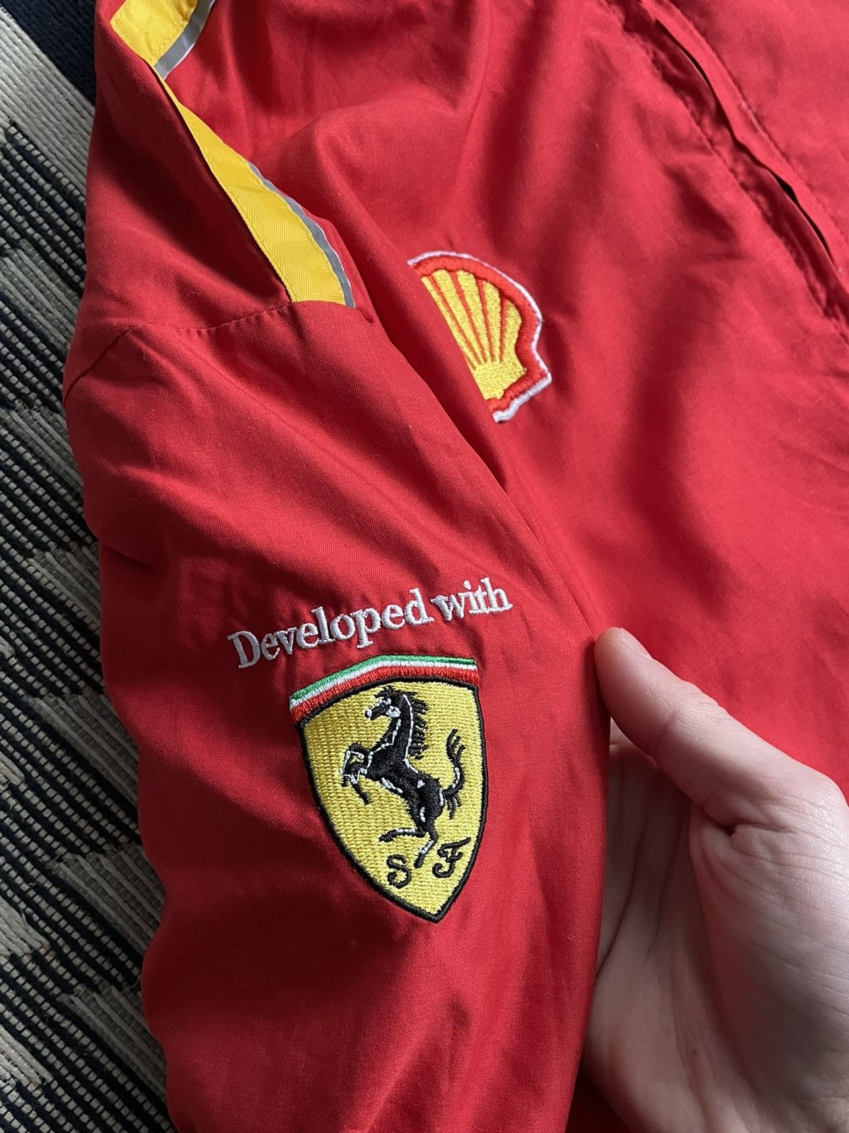 Ferrari × Vintage Vintage Ferrari Nylon V-Power Shell Logo Jacket Size US L / EU 52-54 / 3 - 6 Thumbnail