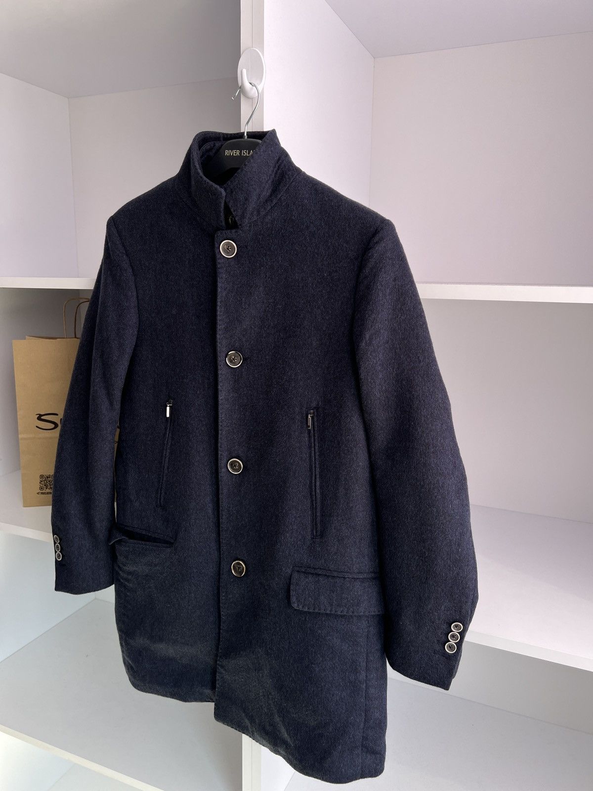 Cerruti 1881 × Vintage Vintage Cerruti old money style luxury coat Size US M / EU 48-50 / 2 - 5 Thumbnail