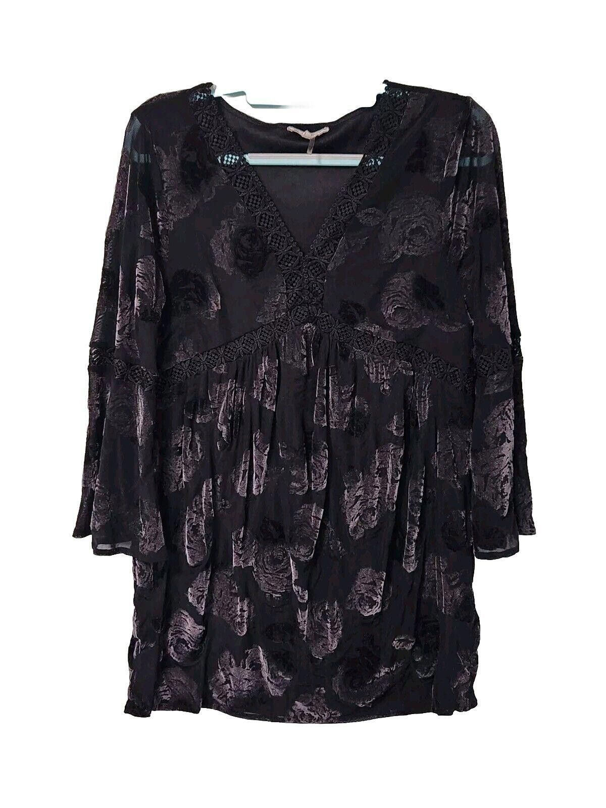 Designer Entro Dress Medium Black Floral Velvet Bell Sleeves V Neck Size M / US 6-8 / IT 42-44 - 2 Thumbnail