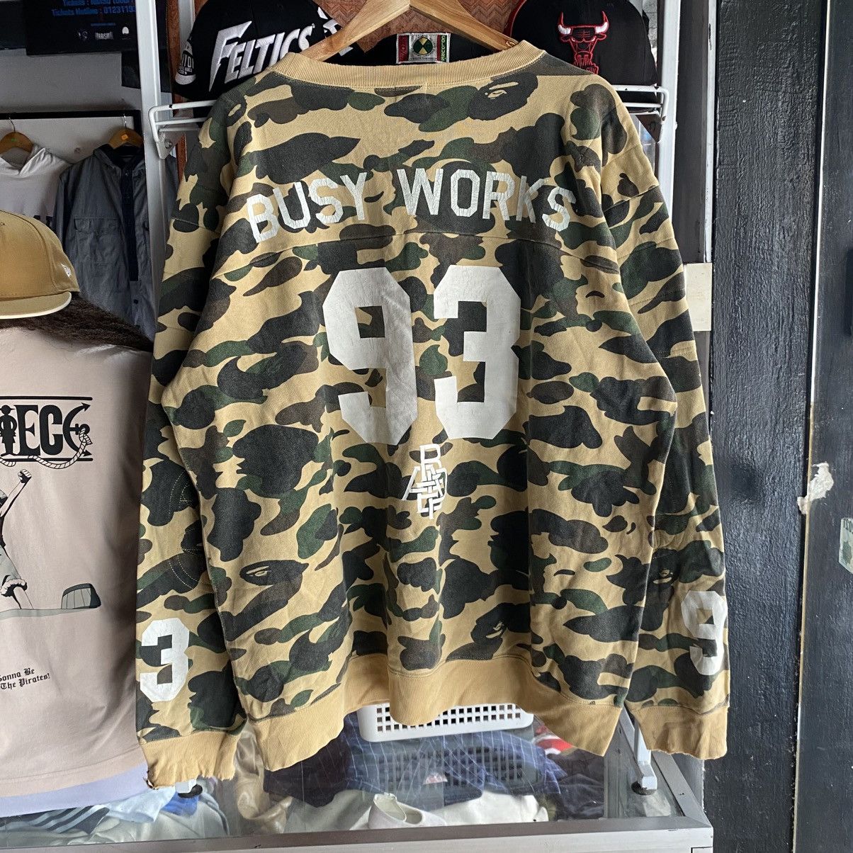 Bape 2006 Bape Green ASNKA / General Raiders Logo Rip Crewneck Size US XL / EU 56 / 4 - 2 Thumbnail
