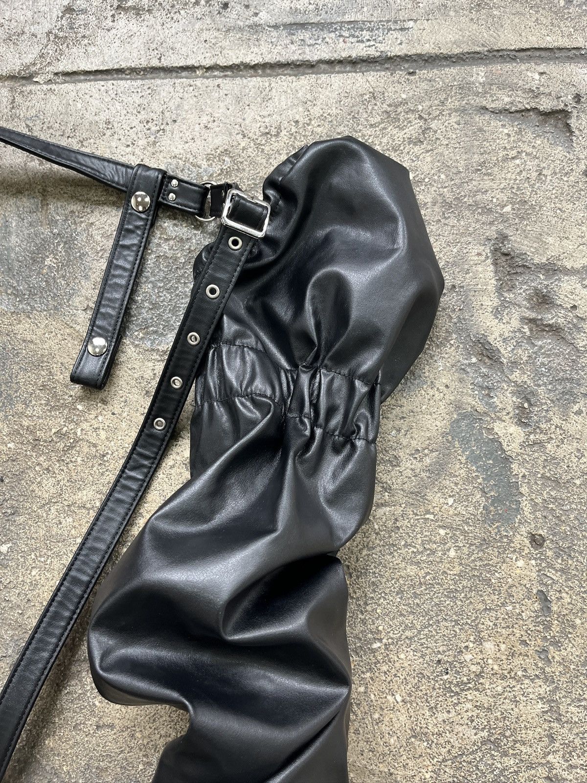 Comme des Garcons Comme Des Garcons Noir Kei Ninomiya Leather Gloves Size US M / EU 48-50 / 2 - 3 Thumbnail