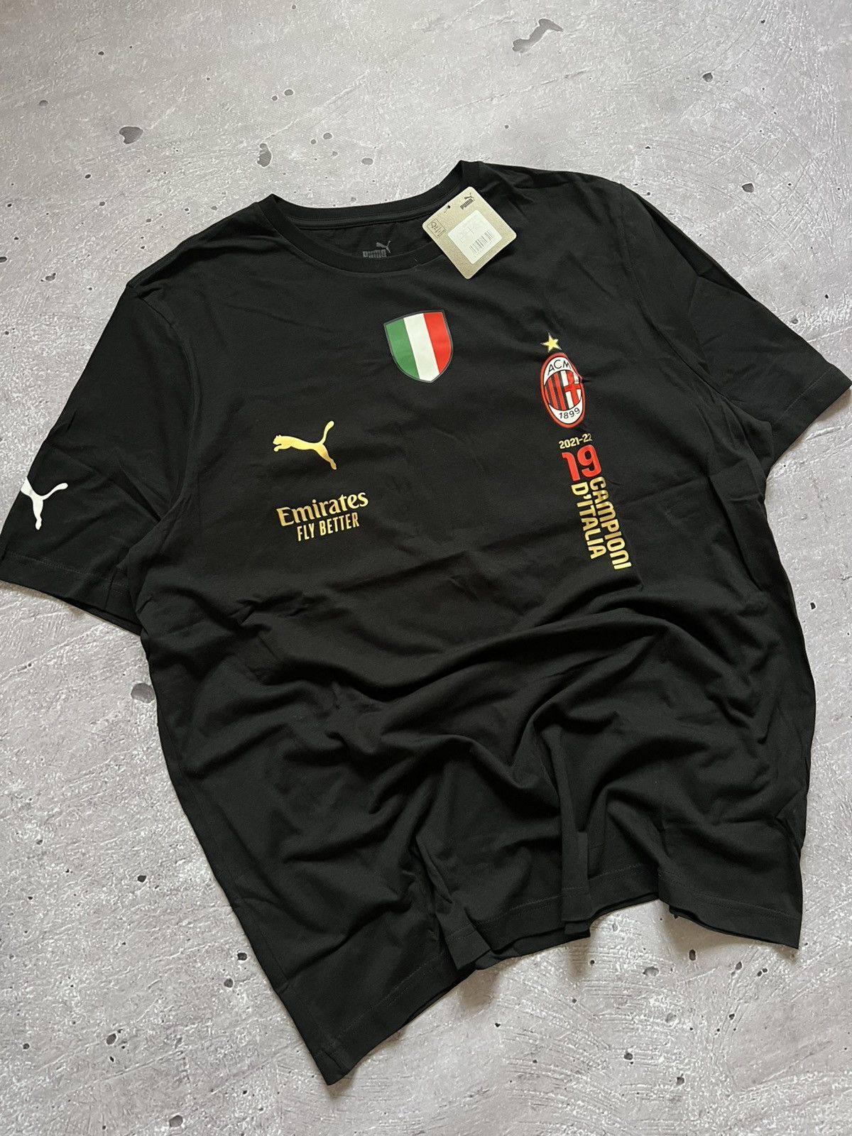 Puma AC Milan Scudetto 2022 T-Shirt Black Size XL New Size US XL / EU 56 / 4 - 1 Thumbnail