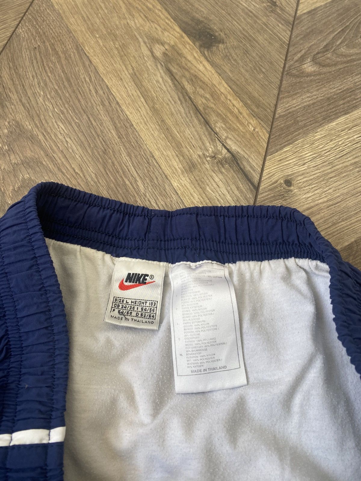 Nike × Vintage Vintage Nike 90s nylon shorts Size US 33 - 6 Thumbnail
