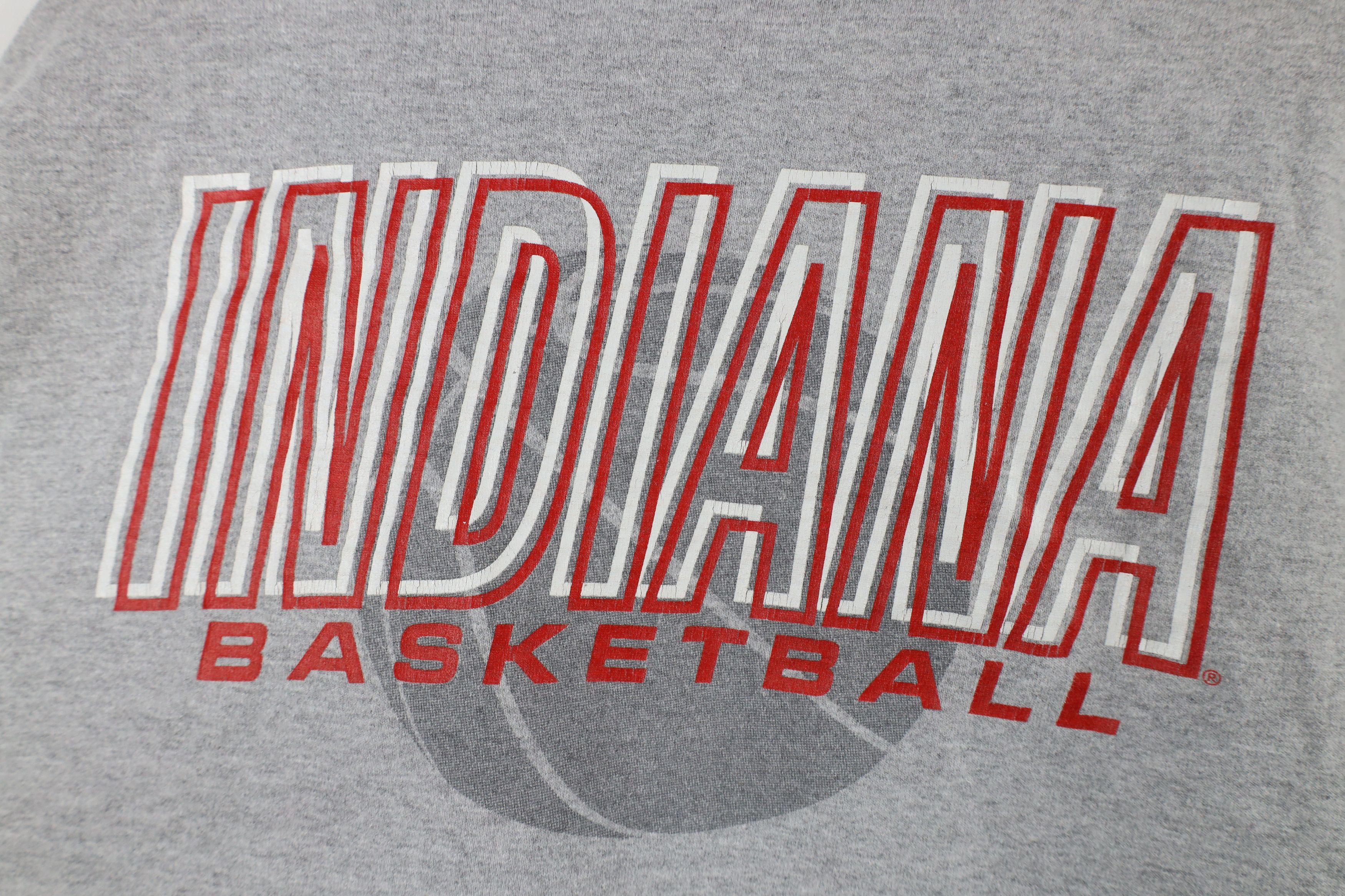 Vintage Vintage 90s University Basketball Long Sleeve T-Shirt USA Size US M / EU 48-50 / 2 - 8 Thumbnail