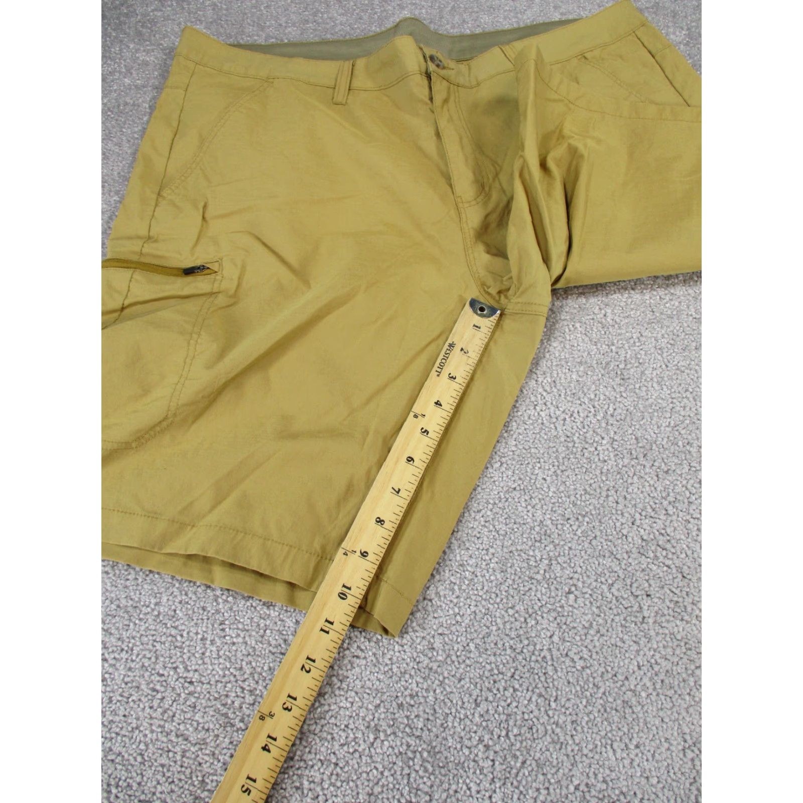 Eddie Bauer Eddie Bauer Mens Shorts 40 Cargo Pocket Lightweight Nylon Tan Brown Casual Travel Workwear Cargo Nylon Spandex Mens Size US 40 / EU 56 - 3 Thumbnail