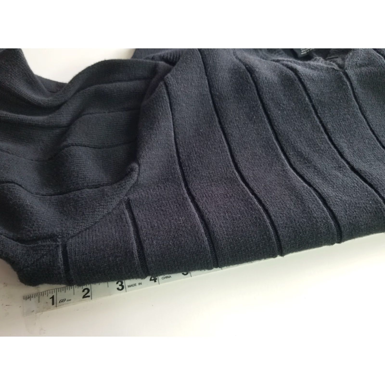Faconnable VINTAGE Faconnable Sweater Mens Large Black Wool Long Sleeve V Neck Pullover Knit Regular Fit Classic Knitwear Size US L / EU 52-54 / 3 - 3 Thumbnail