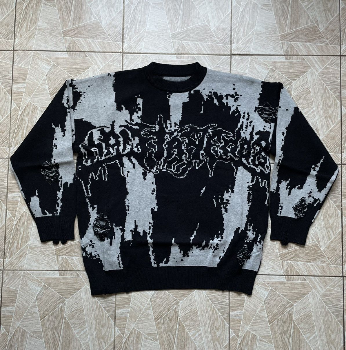 Other Y2K Grunge Distressed Knitted Sweater Glitch Art Gothic L Size US L / EU 52-54 / 3 - 1 Thumbnail