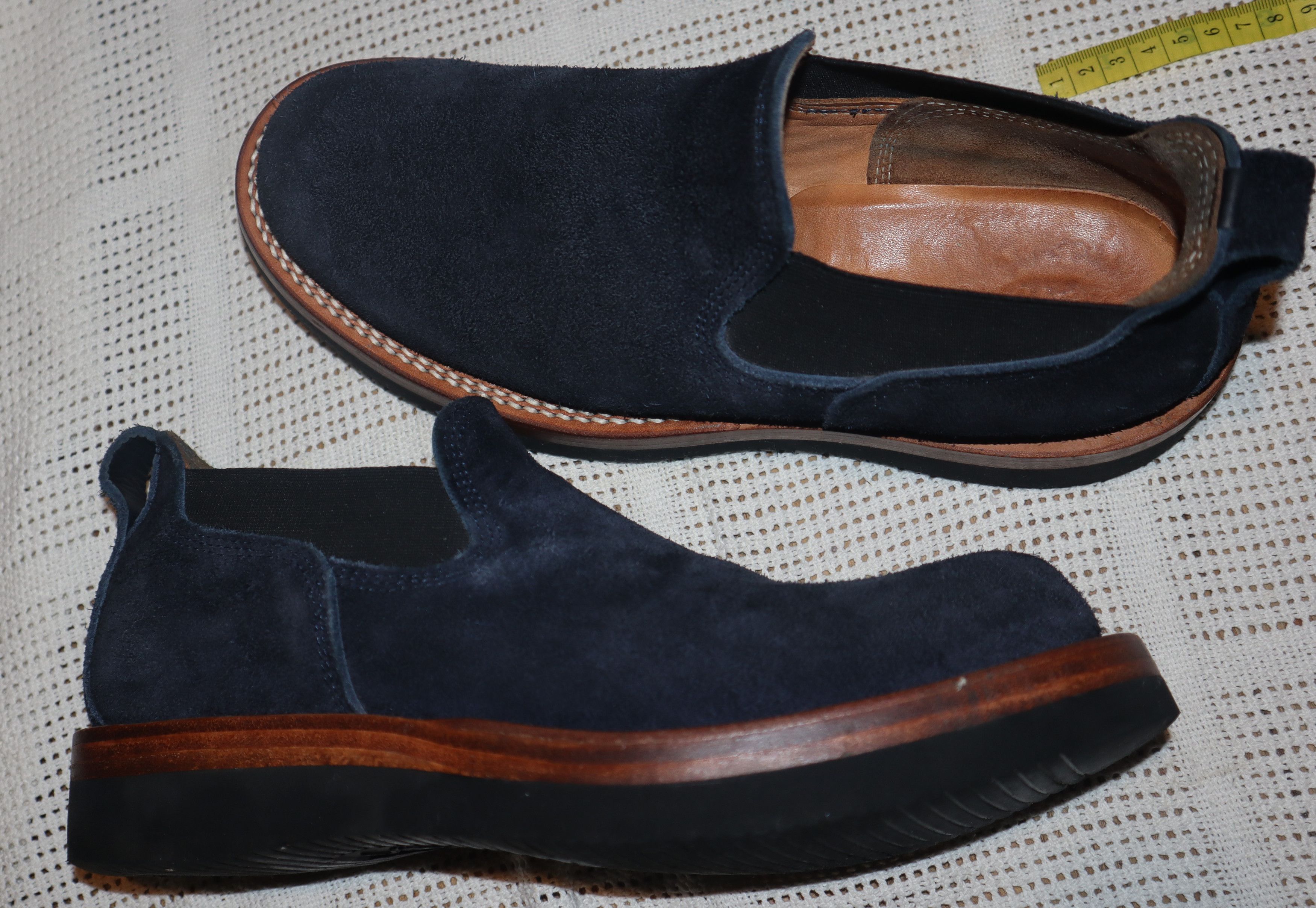 zerrows navy glove suede slip ons 9 EE wide Size US 9 / EU 42 - 2 Thumbnail