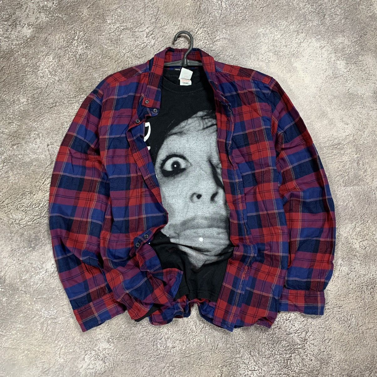 Vintage Vintage 90s Plaid Shirt Graphic Streetwear Grunge Baggy XL Size US XL / EU 56 / 4 - 1 Thumbnail