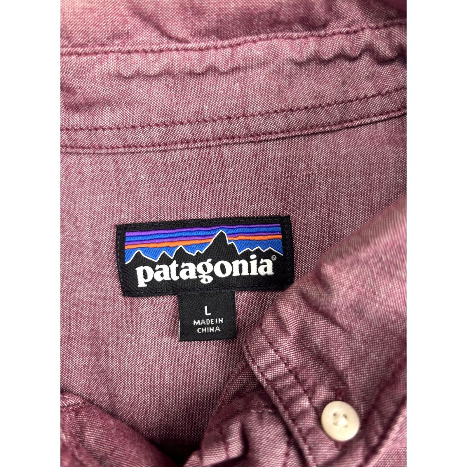 Patagonia Patagonia Shirt Mens Large Pink Chambray Long Sleeve Button-Front Casual Outdoor Size US L / EU 52-54 / 3 - 2 Thumbnail