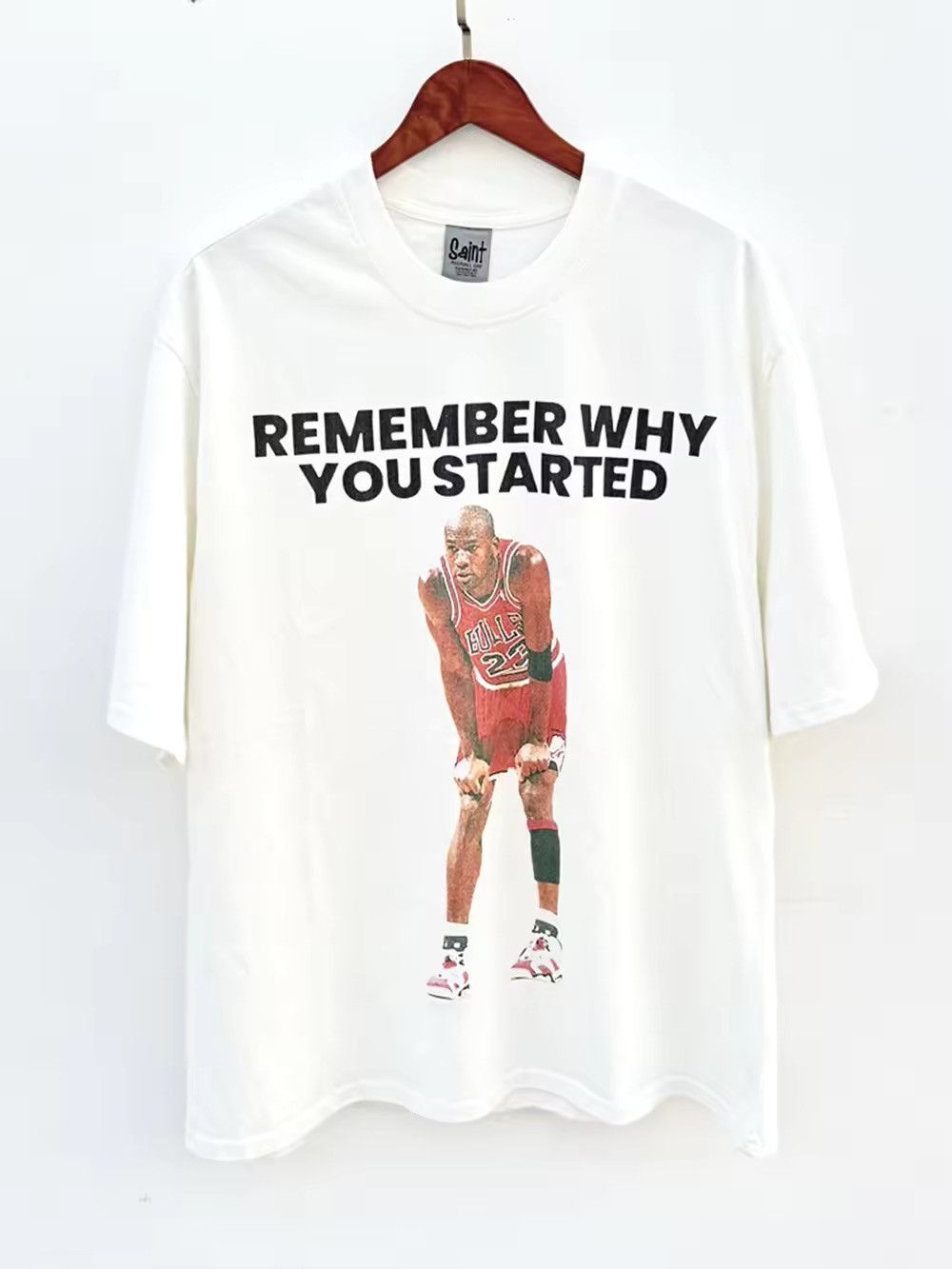 Japanese Brand × Vintage Vintage MJ Basketball Graphic Printed Cotton Tshirt Size US M / EU 48-50 / 2 - 2 Thumbnail