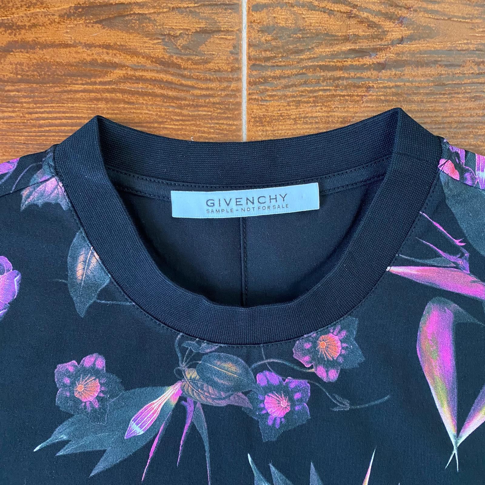 Givenchy Black All Over Birds of Paradise Print T-Shirt Size US XS / EU 42 / 0 - 4 Thumbnail