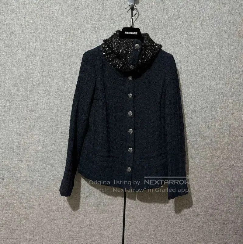 Chanel Chanel Black Cashmere Embroidered Dot Jacket . Size S / US 4 / IT 40 - 2 Thumbnail